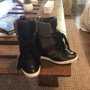 EUC Chloe wedge sneakers size 39